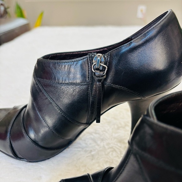 Mui Mui Black Leather Platform Ankle Heels Boots size EU 38 US 7-7.5 - Picture 4 of 16